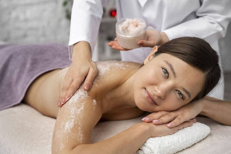 The Benefits of Therapeutic Massage for Pain Relief, Explained